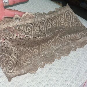 NWOT Intimately Free People Lace Bandeau Bra